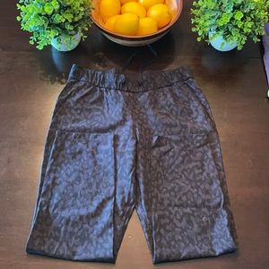 Lululemon. 27” in length.